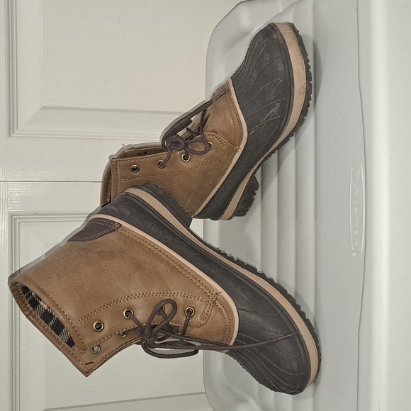 Blue by Blue Suedeshoes Shoes - Blue lace up snow duck boots - 8 - brown